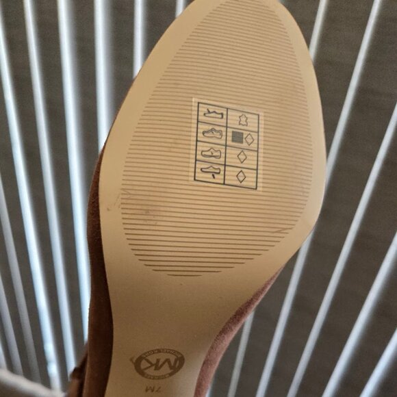 Michael Kors Leigh Brown Suede Boots - Picture 5 of 8